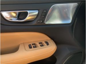 Volvo S60 B5 AWD Ultimate Dark Massage B+W Standheizun