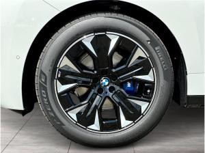 BMW ix iX xDrive45 M Sportpaket HK HiFi DAB LED RFK