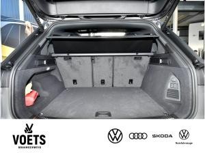 Volkswagen Touareg R-Line 3.0 TDI BLACK STYLE+PANO+MATIX