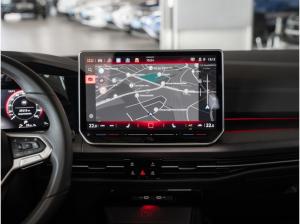 Volkswagen Golf VIII 2,0 TSI DSG GTI Black Style ACC DCC Matrix Kamera