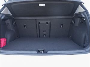 Volkswagen Golf Style 1,5l eHybrid OPF DSG / VLW