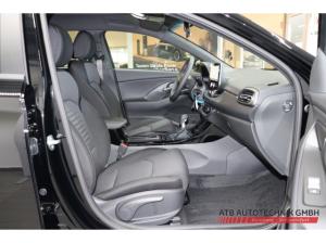 Hyundai i30 Advantage 1.5 T-GDi 48V M/T Navi LED Apple CarPlay