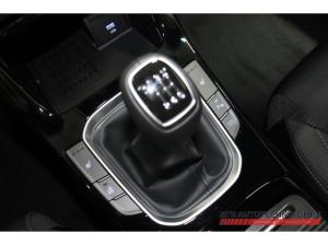 Hyundai i30 Advantage 1.5 T-GDi 48V M/T Navi LED Apple CarPlay