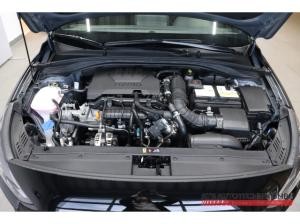 Hyundai i30 Advantage 1.5 T-GDi 48V DCT Navi LED Apple CarPlay