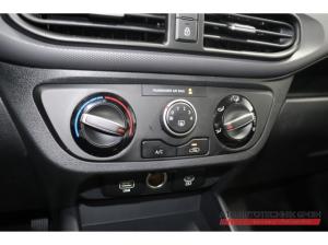 Hyundai i10 Select MY25 1.0 Benzin 5-MT 2WD Navi Apple CarPlay