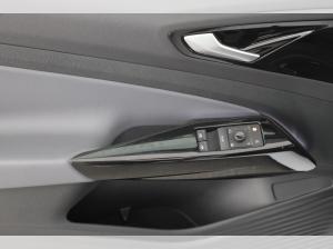 Volkswagen ID.5 Pro Performance | NAVI | AHK | PANO | LED |