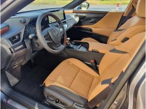 Lexus ES 300 Hybrid Limousine Luxury Line **Bis zu 15 Jahre Garantie!**