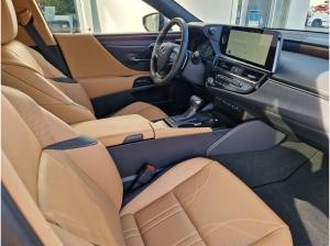 Lexus ES 300 Hybrid Limousine Luxury Line **Bis zu 15 Jahre Garantie!**