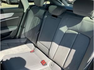 Audi A6 Avant sport 55 TFSIe S-Line / Head-up, Pano