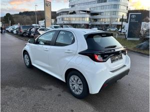 Toyota Yaris 1.5 Hybrid 116 CVT Business Edition