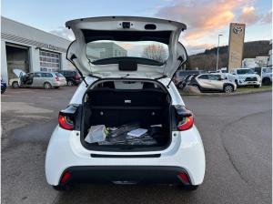 Toyota Yaris 1.5 Hybrid 116 CVT Business Edition