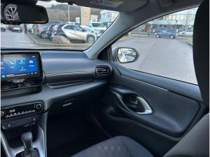 Toyota Yaris 1.5 Hybrid 116 CVT Business Edition