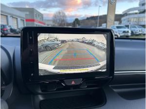 Toyota Yaris 1.5 Hybrid 116 CVT Business Edition