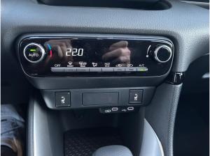 Toyota Yaris 1.5 Hybrid 116 CVT Business Edition