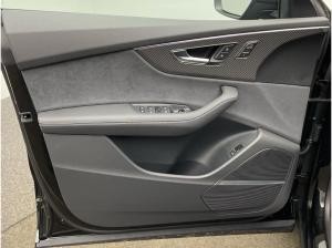 Audi SQ8 SUV TFSI 373(507) kW(PS) tiptronic