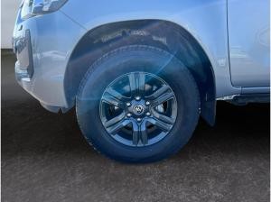 Toyota Hilux 2,4 DC 4x4 Automatik *sofort verfügbar* inkl. Navi + EPH*