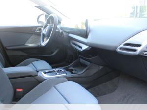 BMW 118 d*Sportsitze+Sitzheizung+Driving Assistent+LED+Navi uvm.