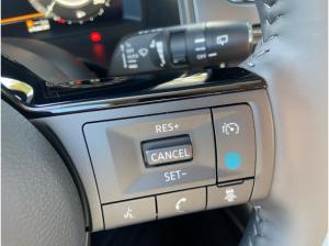 Nissan Qashqai N-CONNECTA 1.5 VC-T e-POWER 190PS Winter-P Kom-P PGD AFA HUD Panorama Navi