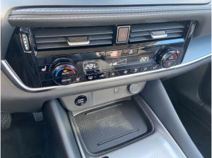 Nissan Qashqai N-CONNECTA 1.5 VC-T e-POWER 190PS Winter-P Kom-P PGD AFA HUD Panorama Navi