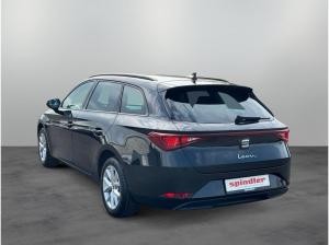 Seat Leon Sportstourer Style 1.5 eTSI DSG / Navi, LED