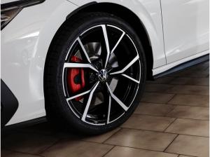 Volkswagen Golf VIII 2,0 TSI DSG GTI Black Style ACC DCC Matrix R-Kamera Navi
