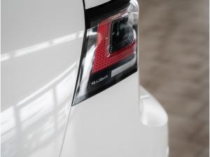 Volkswagen Golf VIII 2,0 TSI DSG GTI Black Style ACC DCC Matrix R-Kamera Navi