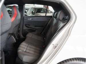Volkswagen Golf VIII 2,0 TSI DSG GTI Black Style ACC DCC Matrix R-Kamera Navi