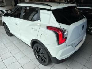 SsangYong Tivoli Blackline 1.5 6AT 2WD