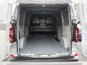 Volkswagen Transporter Kasten 2,0l TDI Autom. 3100mm