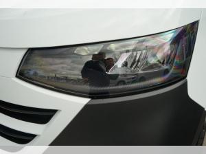 Volkswagen Transporter Kasten 2,0l TDI Autom. 3500 mm