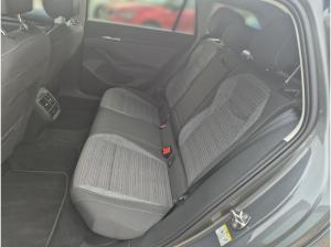 Skoda Superb Combi 2.0 TDI Selection AHK MATRIX 13