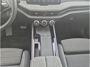 Skoda Superb Combi 2.0 TDI Selection AHK MATRIX 13