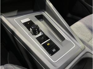 Volkswagen Golf Var. 2.0 TDI LIFE*ACC*DSG*NAV*HuD*AHK*LED*