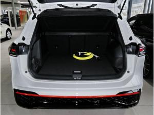 Volkswagen Tiguan R-Line 1,5 eHybrid DSG | Black Style