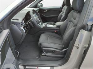 Audi Q8 SUV 55 TFSIe QUATTRO+S-LINE+AHK+HUD+PANO+B&O