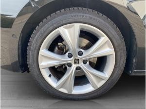 Seat Leon Sp. 1.5 eTSI DSG FR Matrix LED Navi FaPa XL Kamera Kessy WP