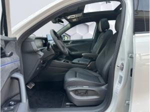 Volkswagen Tayron R-Line 1,5l eHybrid DSG AD AHK Leder Soundsystem Klimaautom SD Verkehrszeichenerk.