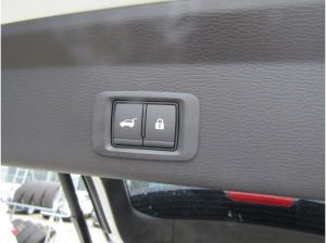 Mitsubishi Outlander Plug-in Hybrid 2.4 PHEV Intro Edition NAVI LED SHZ ACC PDC RFK