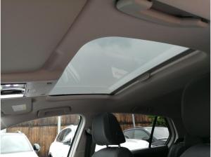 Volkswagen Golf Life 1.5 TSI/ LED, AHK, Pano, PDC, SZH, APP