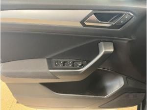 Volkswagen T-Roc 1.0 TSI Life NAVI APP SHZ Ganzjahresreifen