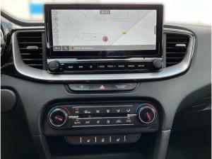 Kia XCeed 1.5T VIS % KOM NAVI LED Klimaautom DAB SHZ LenkradHZG Rückfahrkam.