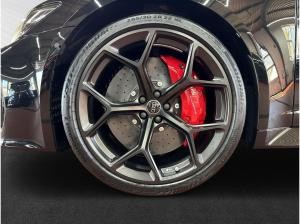 Audi RS6 Avant performance 360°+HuD+Keramik+Pano+Sthz