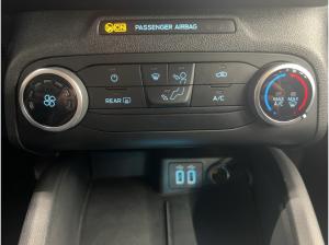 Ford Focus Cool & Connect EcoBoost 100