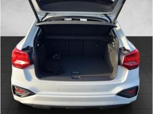 Audi Q2 advanced 30 TDI Schaltgetriebe+AHK