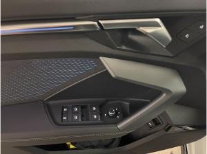 Audi A3 Sportback 35 TFSI S line AHK Pano Matrix LM 19"