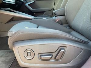 Audi A3 Limousine 35 TDI S line 360° AHK ACC Amb+ LED KAM