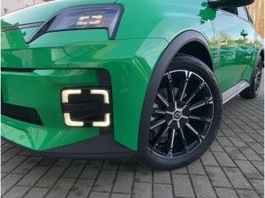 Renault 5 🔥Techno 150 Comfort Range🔥