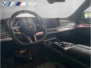 BMW 740 d xDrive M Sportpaket DAB Aktivlenkung LED