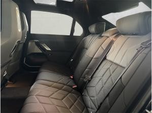 BMW 740 d xDrive M Sportpaket DAB Aktivlenkung LED