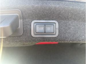 Audi A6 Limousine advanced 40 TDI S tr Matrix 18
